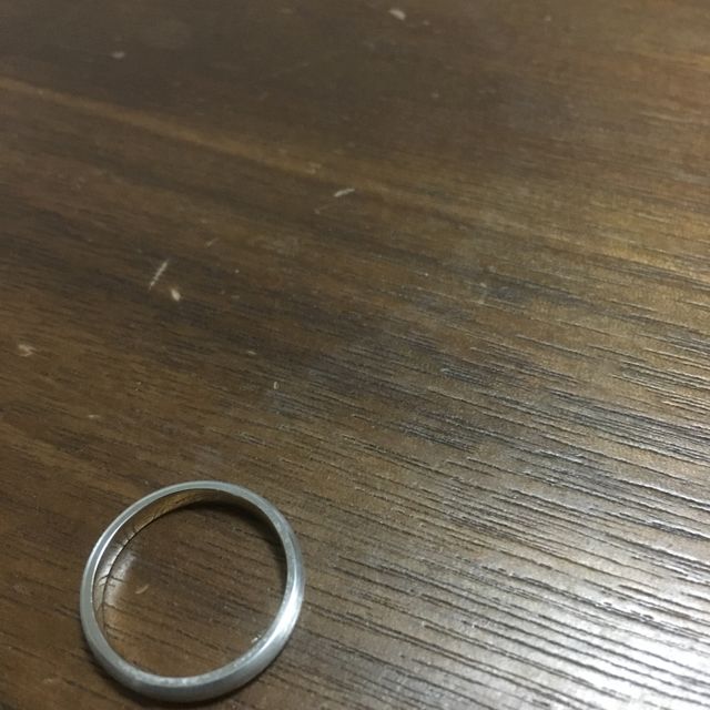 【アイプリモ(I-PRIMO)の口コミ】 派手すぎず、でも色に特徴あったのが凄いいいと思いました。あとは妻(当時…