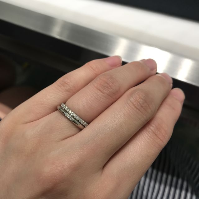 【ティファニー(Tiffany & Co.)の口コミ】 フルエタニティよりハーフエタニティの方がサイズ変更ができ、お葬式の時…