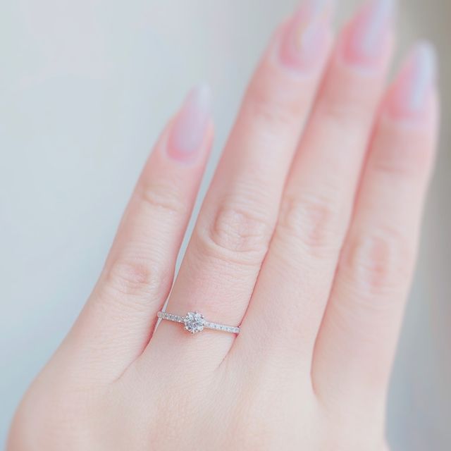 【YUKA HOJO(ユカホウジョウ)の口コミ】 今まで数々のジュエリーショップに行ったけど細いリングっていうのがあま…