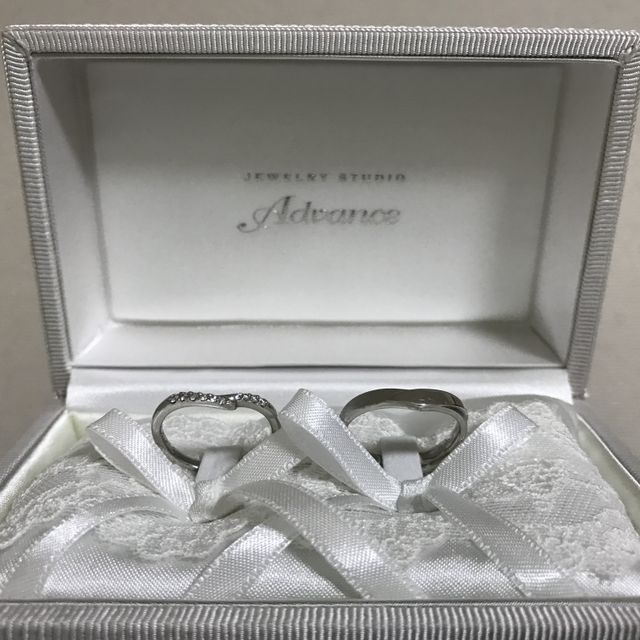 【JEWELRY STUDIO Advance(ジュエリースタジオアドバンス)の口コミ】 私は元々指が太くて短いことにコンプレックスを持っていたので、なるべく…