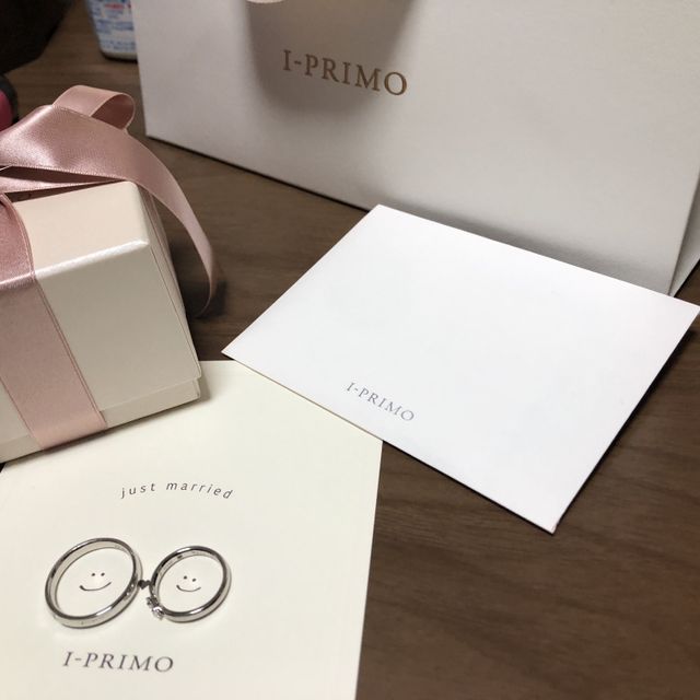 【アイプリモ(I-PRIMO)の口コミ】 私の指は太くて短いため細い指輪は似合わないものばかりでした。この指輪…