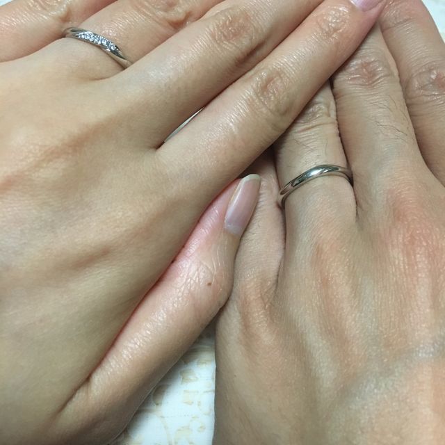 【銀座ダイヤモンドシライシの口コミ】 内甲丸仕上げで着け心地が良いとの口コミを見て試着をしに行きましたが、…