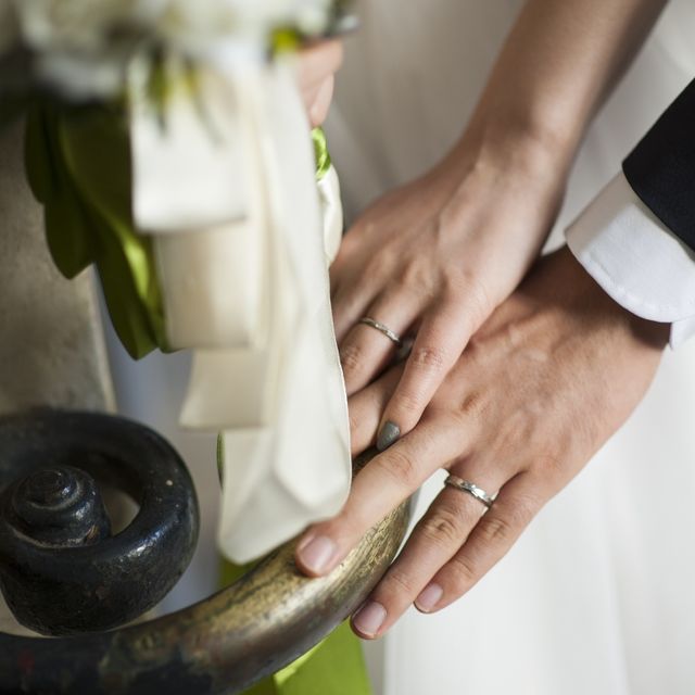 【AFFLUX(アフラックス)の口コミ】 たくさんの指輪があり、大変迷いました。セットリングで購入を検討してい…