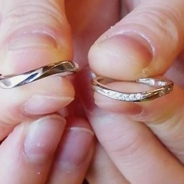 【アイプリモ(I-PRIMO)の口コミ】 価格帯としてはそこまで高い物ではなく、尚且つ高級感がある指輪だと感じ…