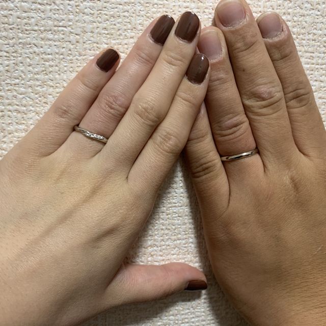 【銀座ダイヤモンドシライシの口コミ】 相手はシンプルなもの、私はシンプルでありながら一部にダイヤモンドが入…