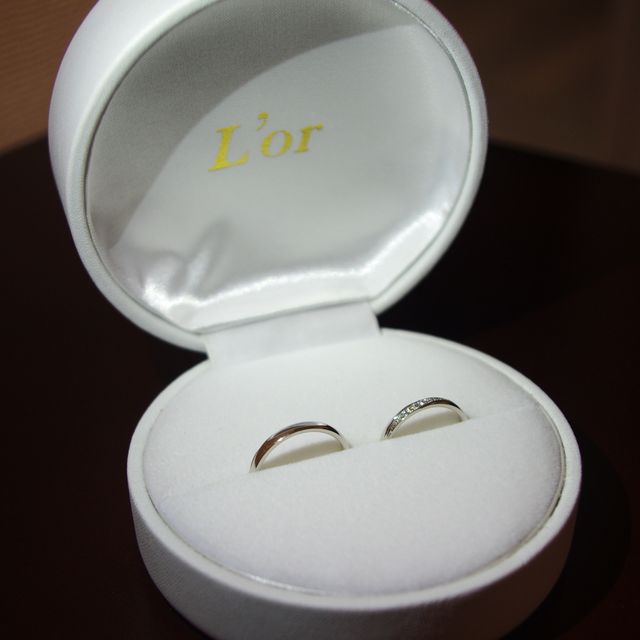 【L'or(ロル)の口コミ】 夫婦ともに指輪に興味がなかったので、知識やどれがいいとか全然わからず…