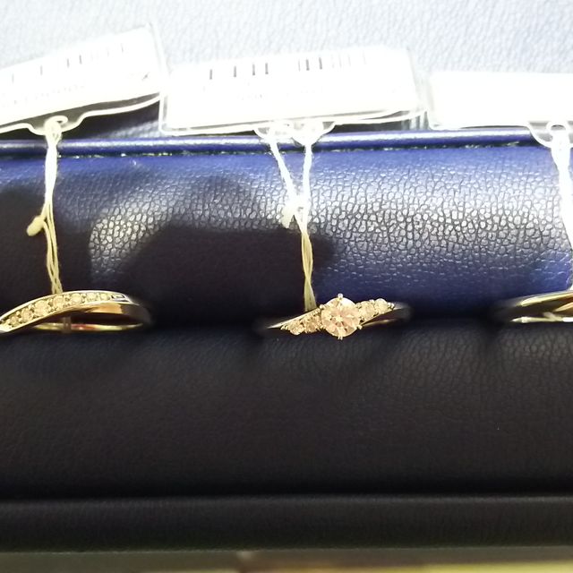 【銀座ダイヤモンドシライシの口コミ】 これといって、こだわりもなく、一目惚れもなく、かといって一生に1度のこ…