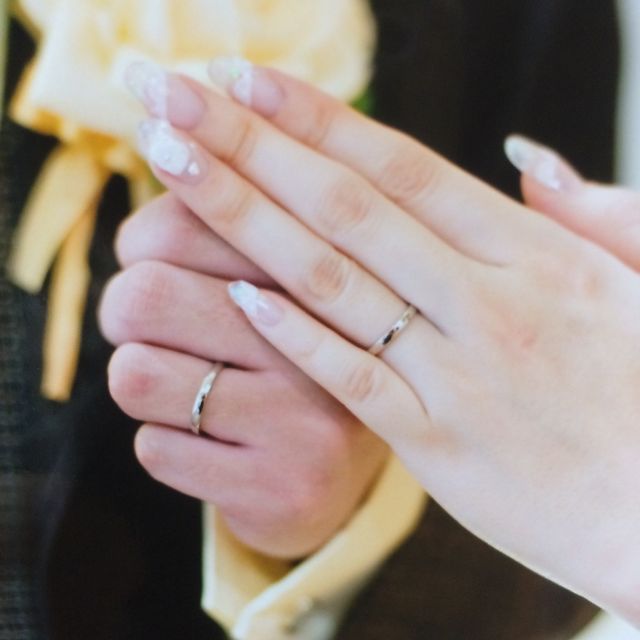 【カルティエ(Cartier)の口コミ】 カルティエのブランドに憧れていたので結婚指輪はカルティエがいいなぁと…