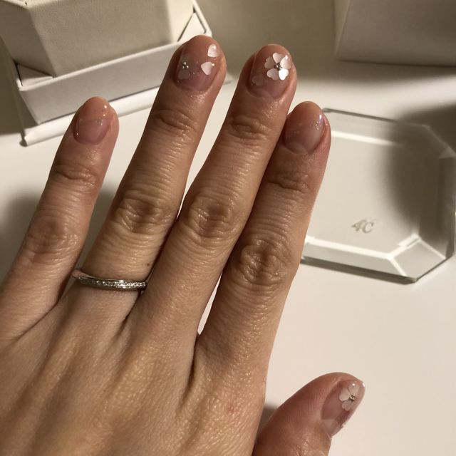 【4℃ BRIDAL(ヨンドシーブライダル)の口コミ】 日本製でしっかりしていること。毎日つける結婚指輪なので今後汚れたり破…