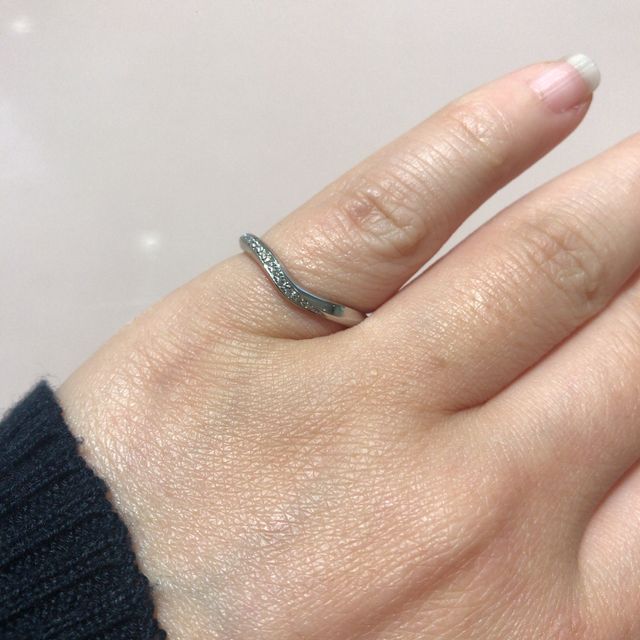 【TRECENTI(トレセンテ)の口コミ】 キラキラとした輝きがとてもきれいで、着けていると気分が上がるようなデ…