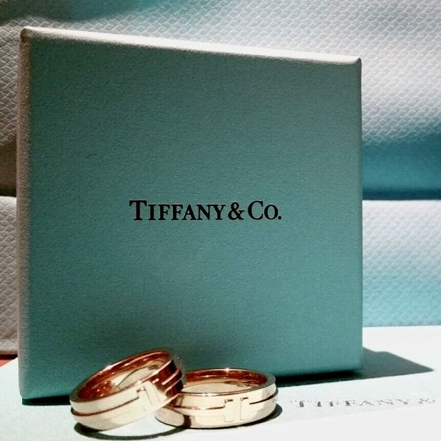 【ティファニー(Tiffany & Co.)の口コミ】 シルバーよりもゴールドが好きなのでゴールドを選びました。ゴールドでも…