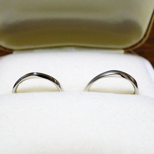 【MACHERIE(マシェリ)の口コミ】 ウェーブの柔らかいデザインが気に入りました。似たようなデザインは他の…