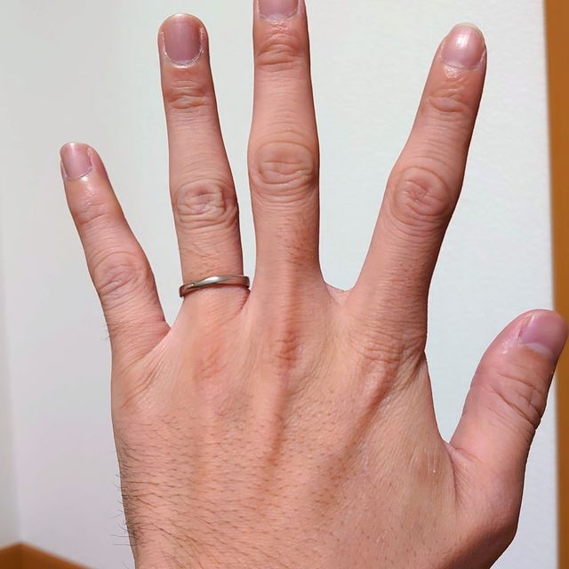 【MACHERIE(マシェリ)の口コミ】 ウェーブの柔らかいデザインが気に入りました。似たようなデザインは他の…