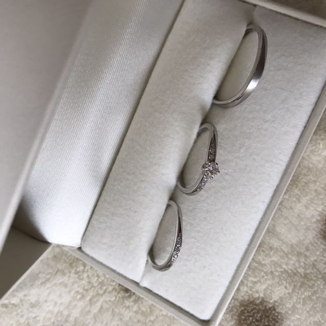 【RosettE(ロゼット)の口コミ】 お店に行く前、事前にSNSで調べて、好みのデザインをある程度絞って行きま…