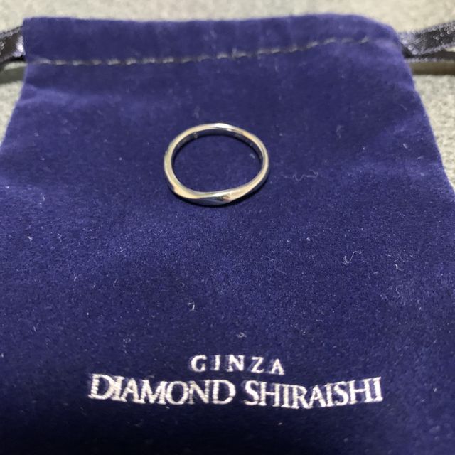 【銀座ダイヤモンドシライシの口コミ】 シンプルも良いけど、オシャレなリングにしたいな〜と思っていたところ、…