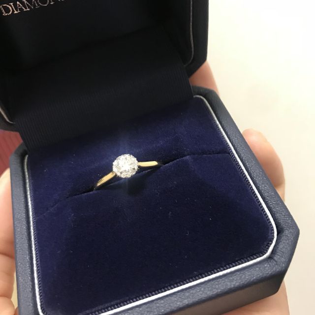 【銀座ダイヤモンドシライシの口コミ】 smiling himawariってネーミングだけでも可愛いのですが、ダイヤモンドの…