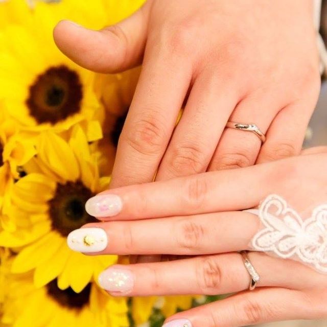 【アイプリモ(I-PRIMO)の口コミ】 元々、V字のリングが気になっていました。
何点か出して頂き試着させてい…