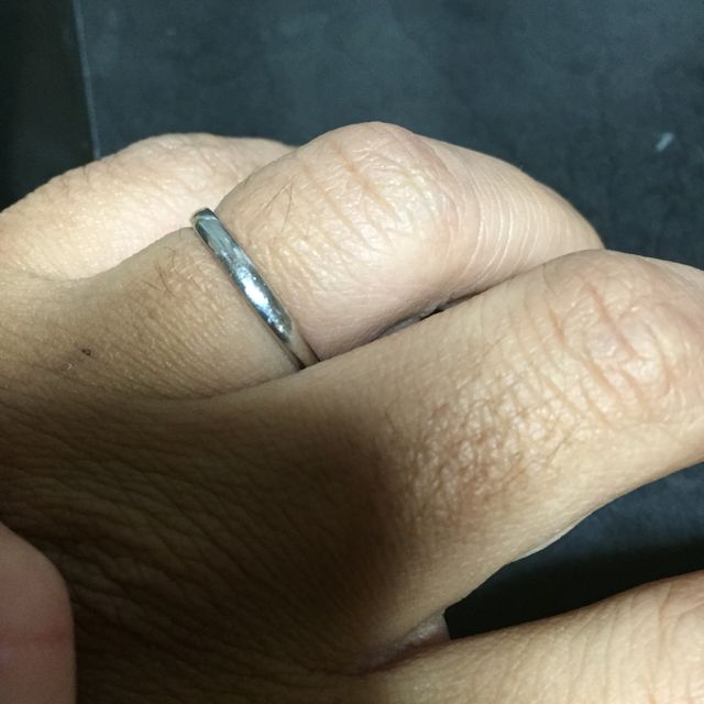 【4℃ BRIDAL(ヨンドシーブライダル)の口コミ】 購入前にネットで色々調べましたがいいなと思うのは全て4℃の指輪でした。…