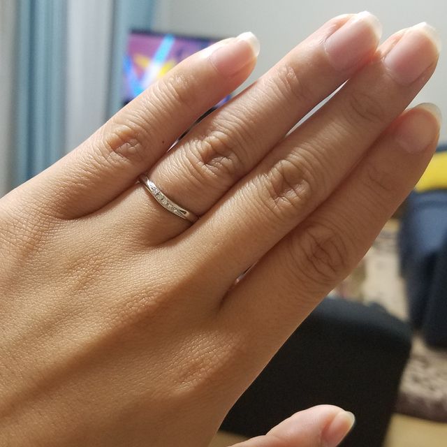 【銀座ダイヤモンドシライシの口コミ】 プロポーズリングもここで購入してもらったのでせっかくなら重ね付け出来…