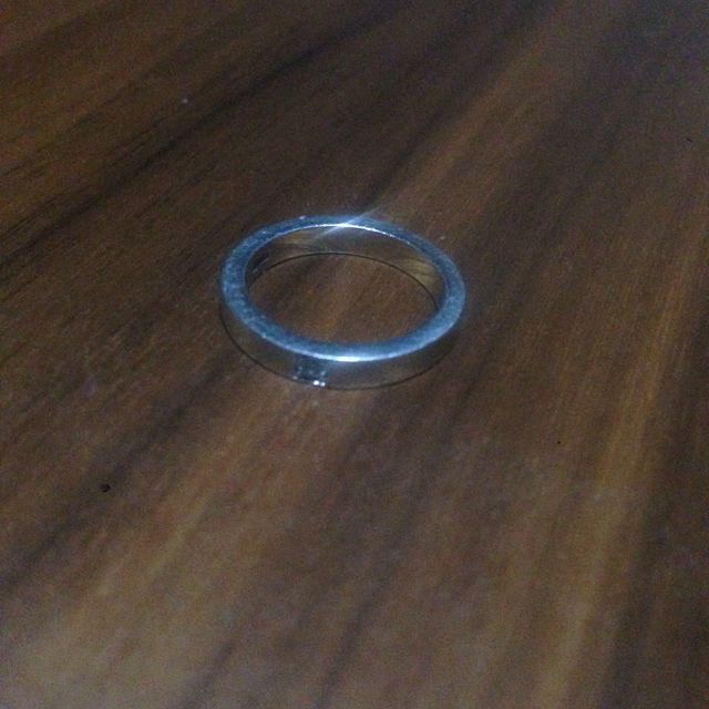 【ブルガリ(BVLGARI)の口コミ】 ダイヤのあるなしと太さの違いを男女で変えることができたので、ペアのデ…