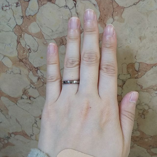 【SORA(ソラ)の口コミ】 主人がカタログで拝見し、一目惚れして来店しました。シンプルかつ発色が…