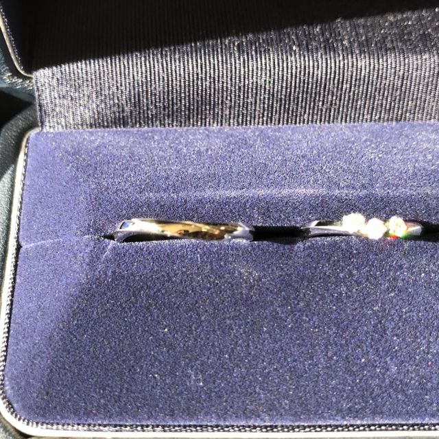 【銀座ダイヤモンドシライシの口コミ】 決めてはまず指輪のはめた感じが違和感なく毎日つけていられそうな感じが…
