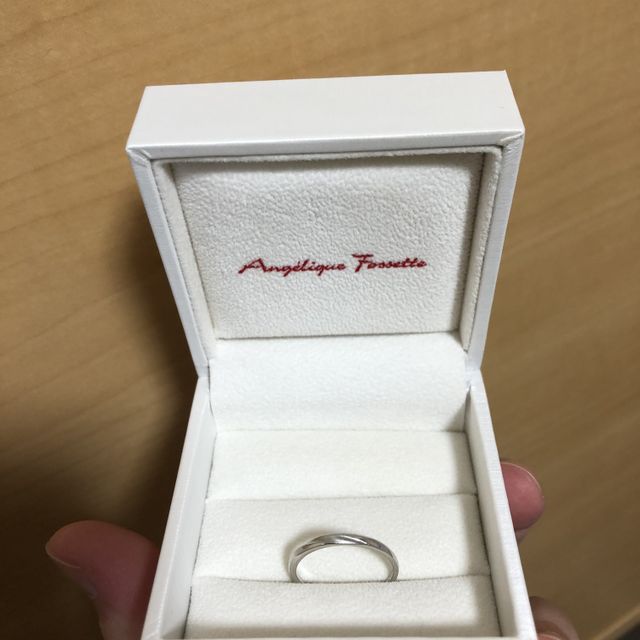 【アンジェリックフォセッテ(Angelique Fossette)の口コミ】 指輪をつけたことがほとんど無かったので、苦しかったり違和感があるのか…