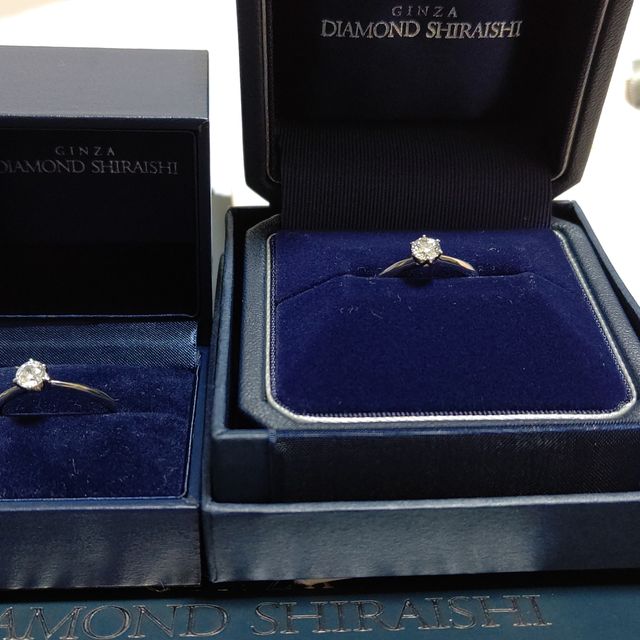 【銀座ダイヤモンドシライシの口コミ】 ダイヤモンドは男性が選び、女性へアジャスターが付いているリングでプロ…