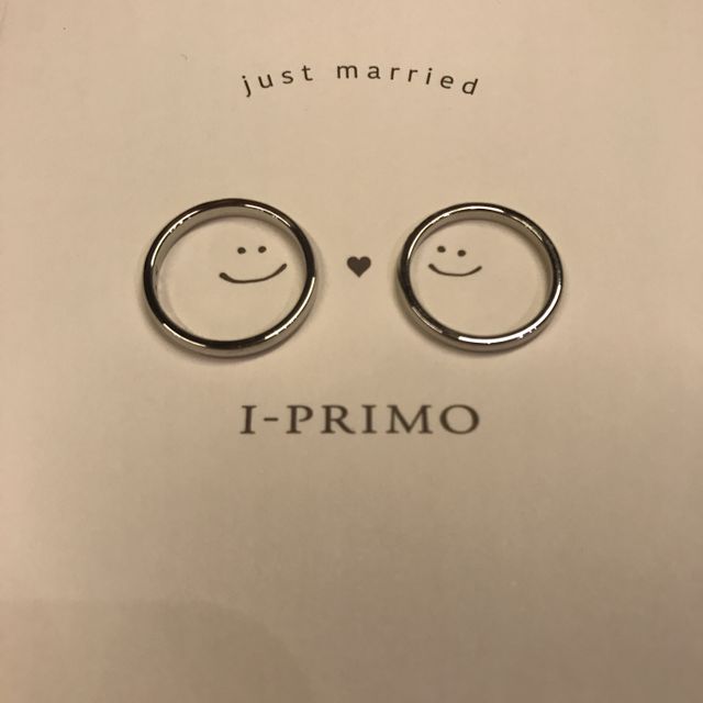 【アイプリモ(I-PRIMO)の口コミ】 デザインが私も旦那もとても気に入りました。派手すぎない宝石の数で、旦…