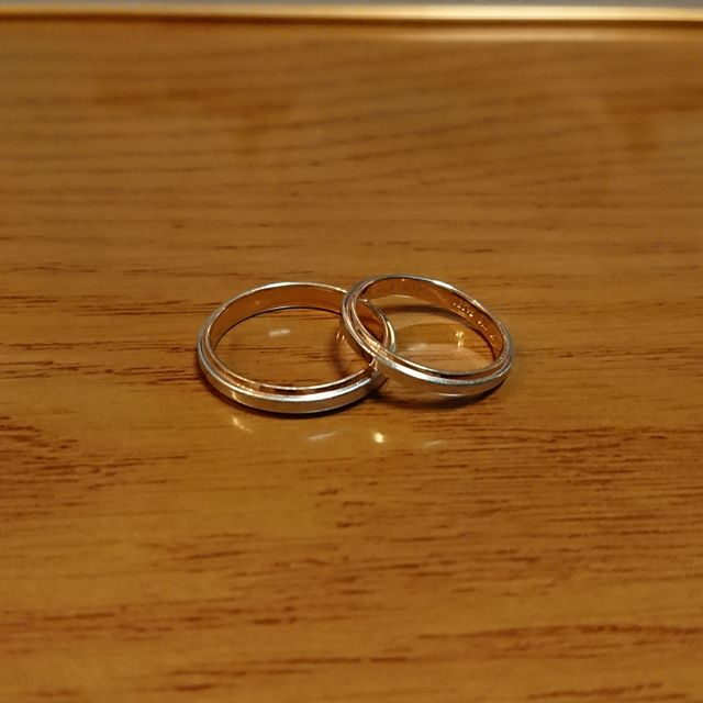 【アイプリモ(I-PRIMO)の口コミ】 当初は、プラチナのシンプルなデザインにしようとおもっていたのですが。…