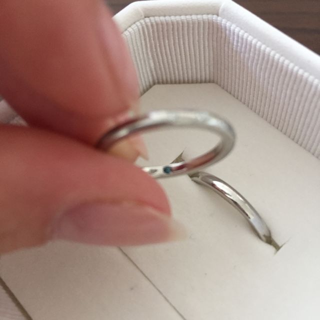 【4℃ BRIDAL(ヨンドシーブライダル)の口コミ】 同じデザインで太めと中くらい、細めとありましたが一番細いものにしまし…