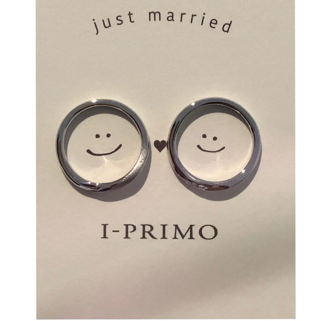 【アイプリモ(I-PRIMO)の口コミ】 主張しすぎず、でもある程度ダイヤの輝きを感じるデザインを探していまし…
