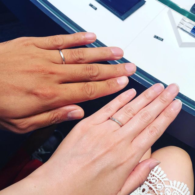 【銀座ダイヤモンドシライシの口コミ】 どこのお店のよりもダイヤがキラキラ光っており、一目惚れしました。その…