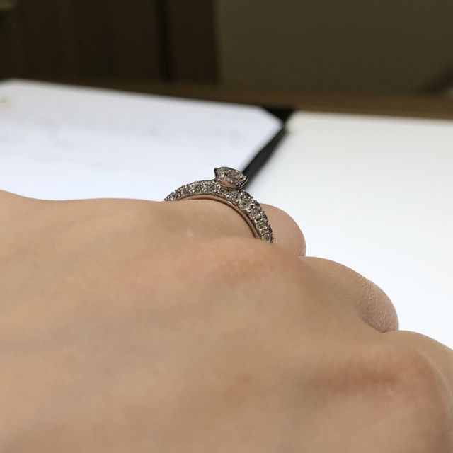 【ラザール ダイヤモンド(LAZARE DIAMOND)の口コミ】 キラキラ好きにはたまらない素敵なデザインが多数あるので、あれもいいこ…