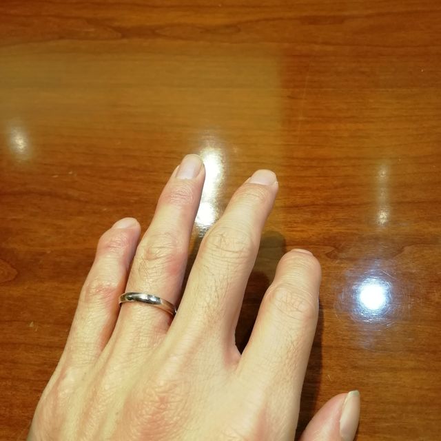 【TANZO.(鍛造指輪)の口コミ】 購入した指輪はシンプルなデザインの鍛造製法のものです。シンプルですが…