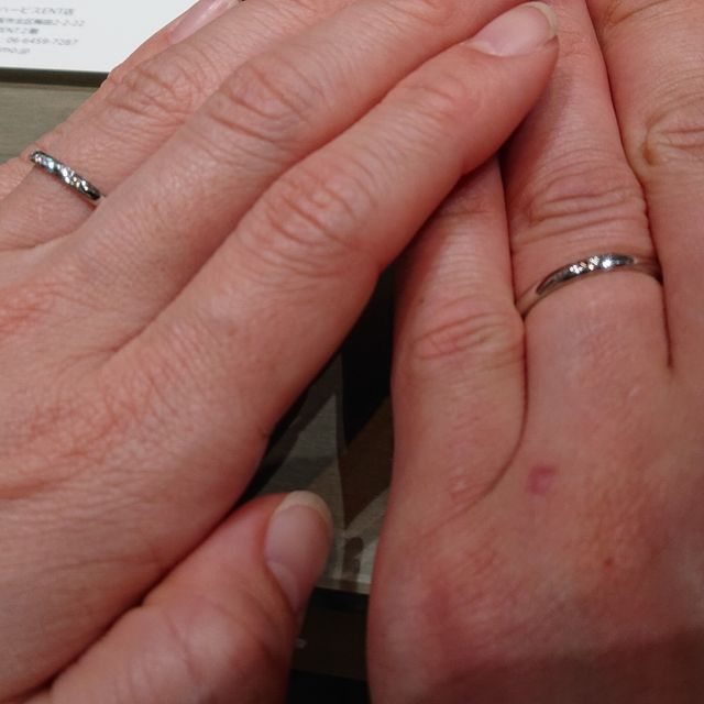 【銀座ダイヤモンドシライシの口コミ】 シンプルだけど他の人とは少し違う、デザイン性のあるものを探していまし…