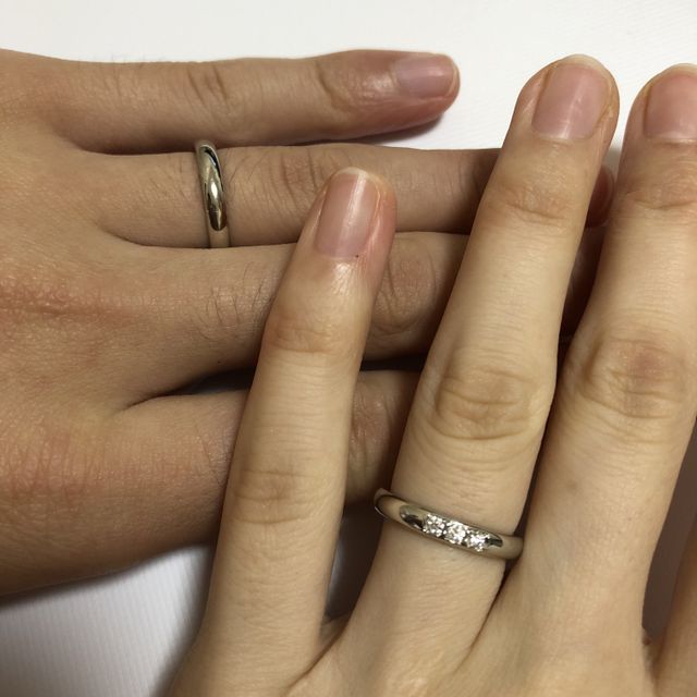 【ラザール ダイヤモンド(LAZARE DIAMOND)の口コミ】 3石の指輪を探していて、ほかに3店舗ほど見たが1番輝きが綺麗で気に入り購…
