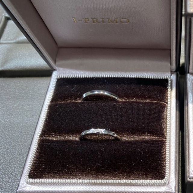 【アイプリモ(I-PRIMO)の口コミ】 シンプルなデザインだけど、ダイヤモンドの輝きもあるところが気に入りま…