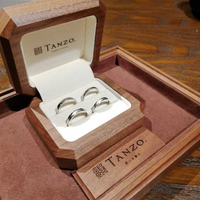 【TANZO.(鍛造指輪)の口コミ】 既成指輪、オーダーの指輪とかなりの件数の指輪店を見て回ったのですが、…