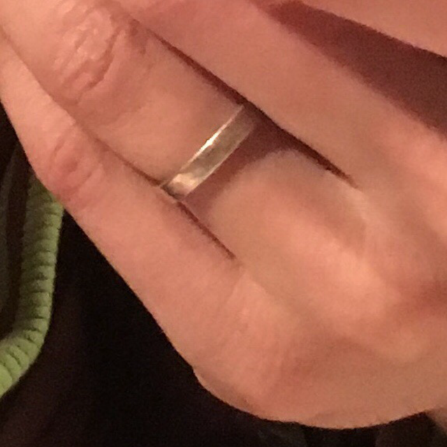 【杢目金屋(もくめがねや)の口コミ】 和風の指輪に惹かれたことと、なんと言っても、自分たちだけの指輪が作れ…