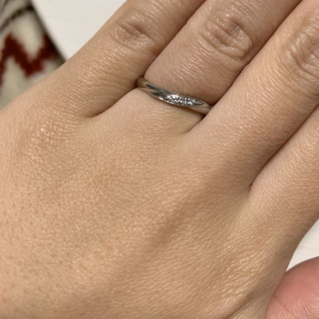 【アイプリモ(I-PRIMO)の口コミ】 指の形に合わせて斜めになっているものが良いとオススメされて指が綺麗に…