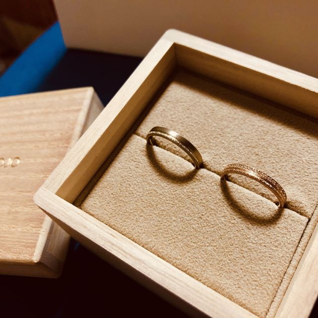 【YUKA HOJO(ユカホウジョウ)の口コミ】 はじめに指輪探しをしていた時にデザインの可愛さから、すごく気になって…