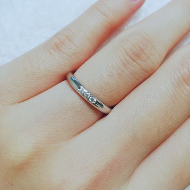 【アイプリモ(I-PRIMO)の口コミ】 当初、ウェーブタイプの指輪にしようかなと思いルキナを試着しました。指…