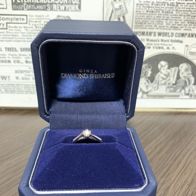 【銀座ダイヤモンドシライシの口コミ】 スタッフの方が指の形を見て似合う指輪をいくつか用意してくださいました…
