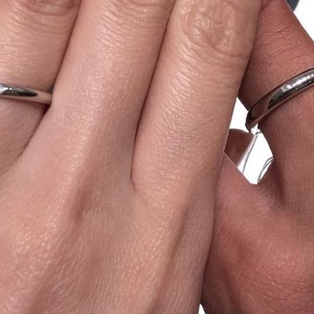 【ティファニー(Tiffany & Co.)の口コミ】 シンプルなデザインなので、長く使えて飽きのこないものなので購入を検討…