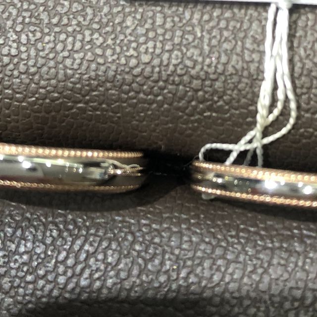 【アイプリモ(I-PRIMO)の口コミ】 ストレートタイプのものですが、カラータイプがバイカラーで気になって見…