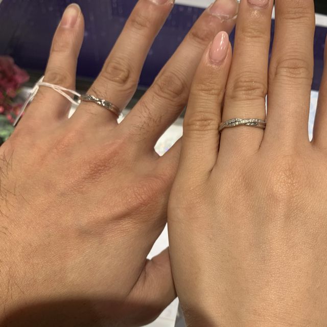 【ヴァンドーム青山(VENDOME AOYAMA)の口コミ】 ２本がねじれているようなデザインで、変わったデザインとテーマ性がある…