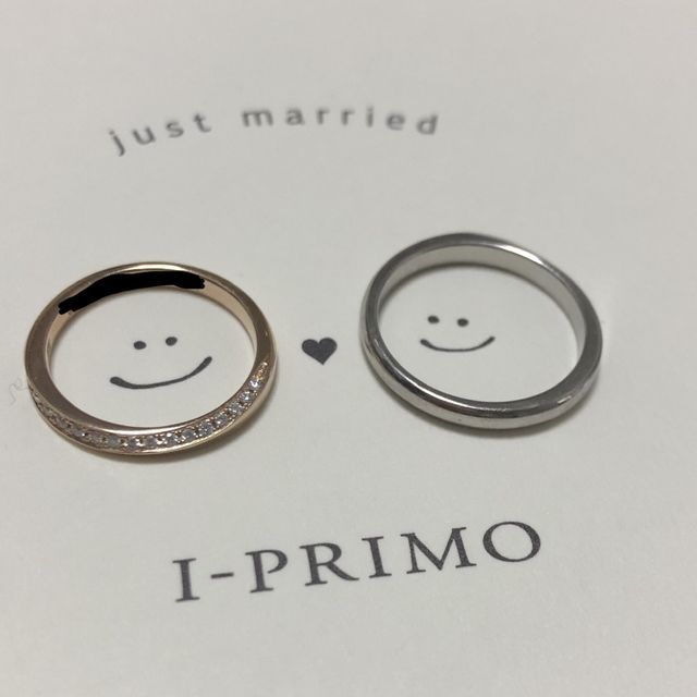 【アイプリモ(I-PRIMO)の口コミ】 ペアでデザインが気に入り、値段もお手頃だったのでこちらに決めました。…