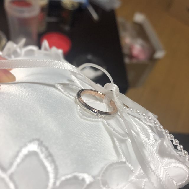 【NINA RICCI(ニナリッチ)の口コミ】 シンプルでかつ普通なだけのデザインではないもの、価格が安いもので探し…