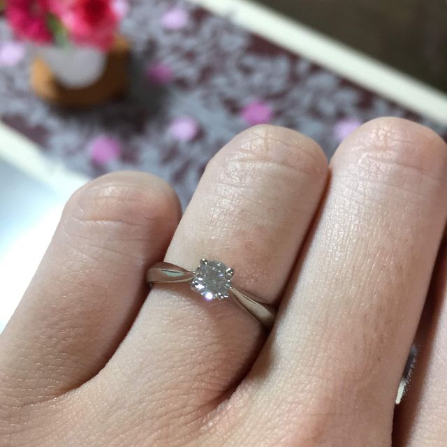 【ラザール ダイヤモンド(LAZARE DIAMOND)の口コミ】 手が大きく、ゴツゴツしているので、色々な種類のリングから選べる事が出…